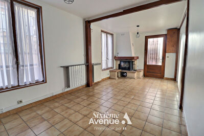 CHAVILLE - MAISON de 3 pièces de 56 m2 avec TERRASSE