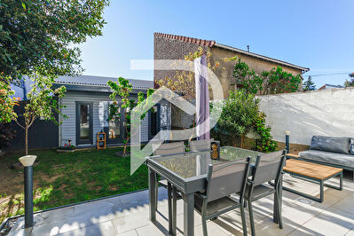 Maison Colombes 6 pièce(s) 132 m2