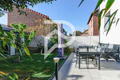 Maison Colombes 6 pièce(s) 132 m2