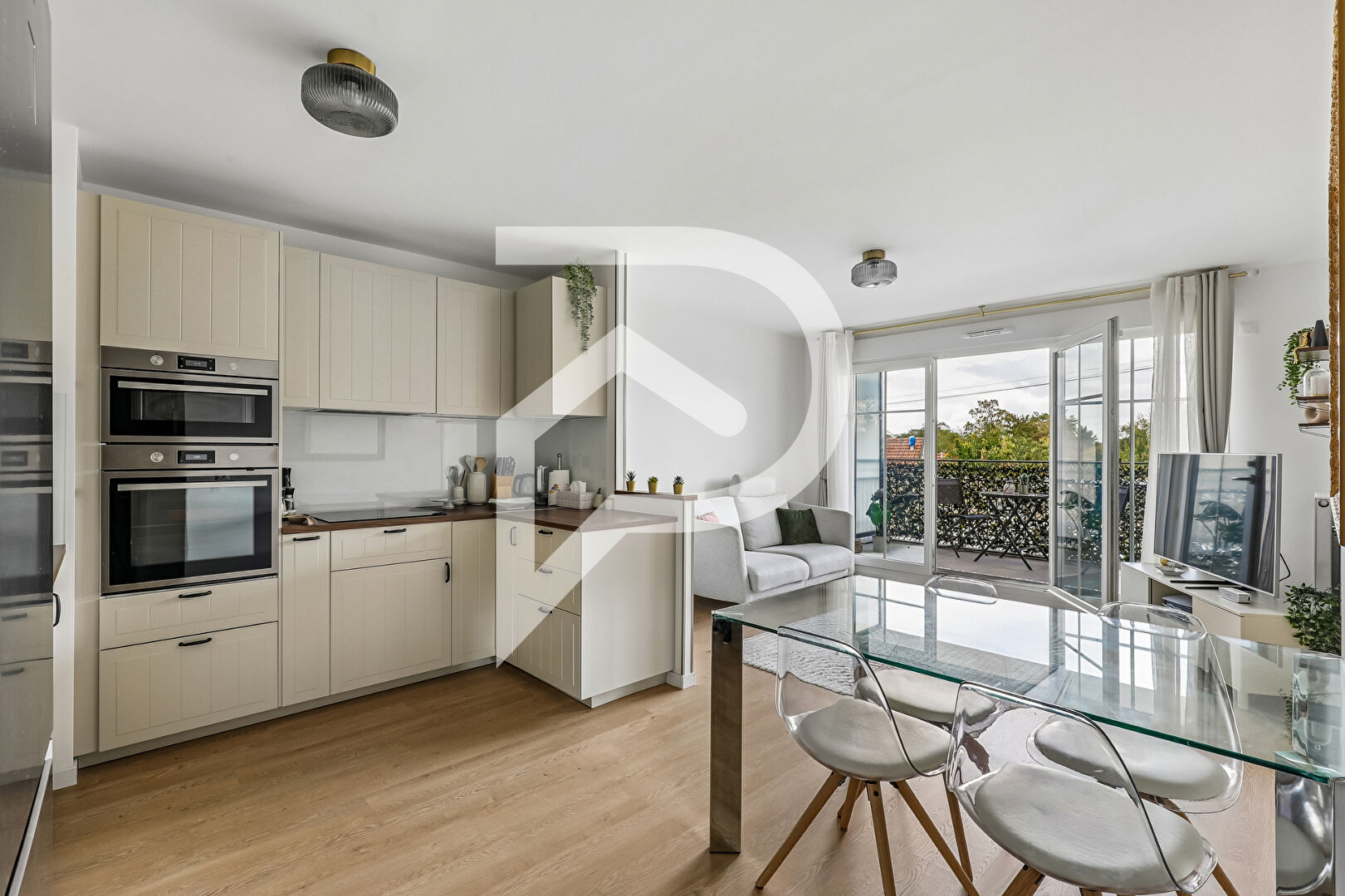 Photo du bien : Appartement 4 pièces 82.63 m2