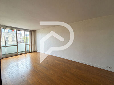 Appartement Mairie de Colombes 4 pièces 77.30 m2 COLOMBES photo 3