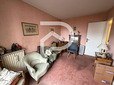 Appartement Mairie de Colombes 4 pièces 77.30 m2 COLOMBES photo 7