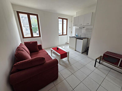 Appartement meublé Longjumeau 2 pièce(s) 28.77 m2