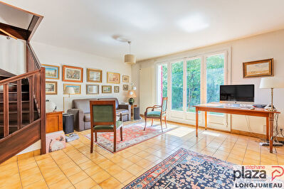 Maison Longjumeau au calme