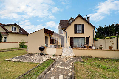 Coup de coeur ! Maison individuelle avec 4 chambres, dépendance et emplacement privilégié à Pontoise PONTOISE