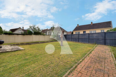 Coup de coeur ! Maison individuelle avec 4 chambres, dépendance et emplacement privilégié à Pontoise PONTOISE photo 2