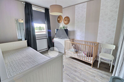 Maison Pontoise 4 pièce(s) 79.18 m2 PONTOISE photo 9