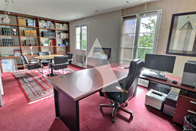 CERGY PORT - MAISON DE 230 m² AVEC GARAGE ET FORT POTENTIEL CERGY photo 7