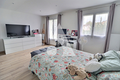 OSNY - Maison familiale avec jardin et suite parentale OSNY photo 8