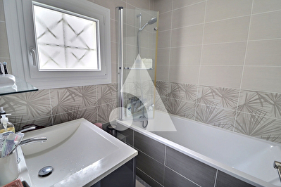 OSNY - Maison familiale avec jardin et suite parentale OSNY photo 9