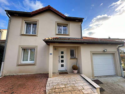 Maison Corny Sur Moselle 6 pièce(s) 115 m2