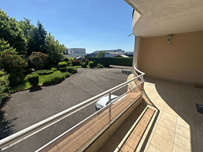 Appartement Cosnes Et Romain 3 pièce(s)