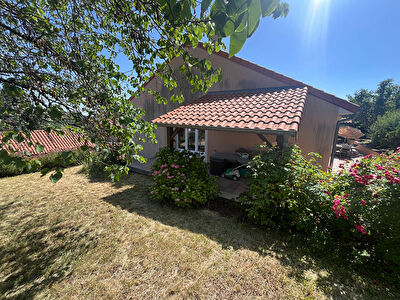 Maison Norroy Le Veneur