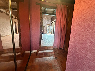 Maison de village 100 m², 2 chambres, Garage, dépendance et terrain de 681 m² à Glatigny