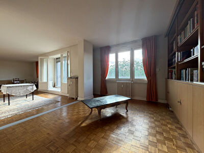 Très bel appartement 6 pièces 150 m² avec 1 garage et une cave à Thionville