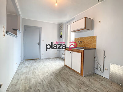 Appartement Corbeilles 2 pièce(s) 56 m2