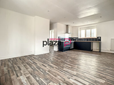 Appartement 4 pièces 75 m2 à Corbeilles