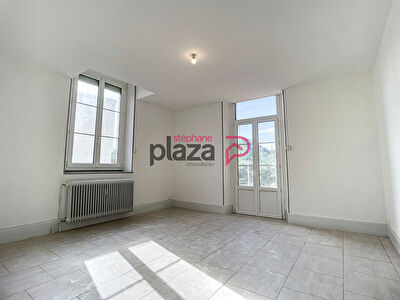 Appartement Chalette Sur Loing 2 pièce(s) 45 m2