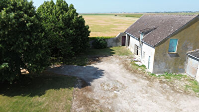 Longère 5 pièces de 186m2 à BEAUMONT DU GATINAIS
