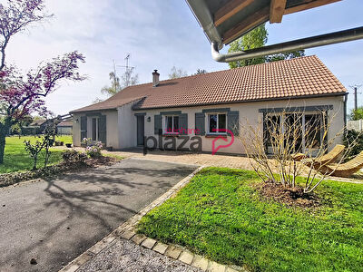 Maison Conflans Sur Loing 6 pièce(s) 120.49 m2