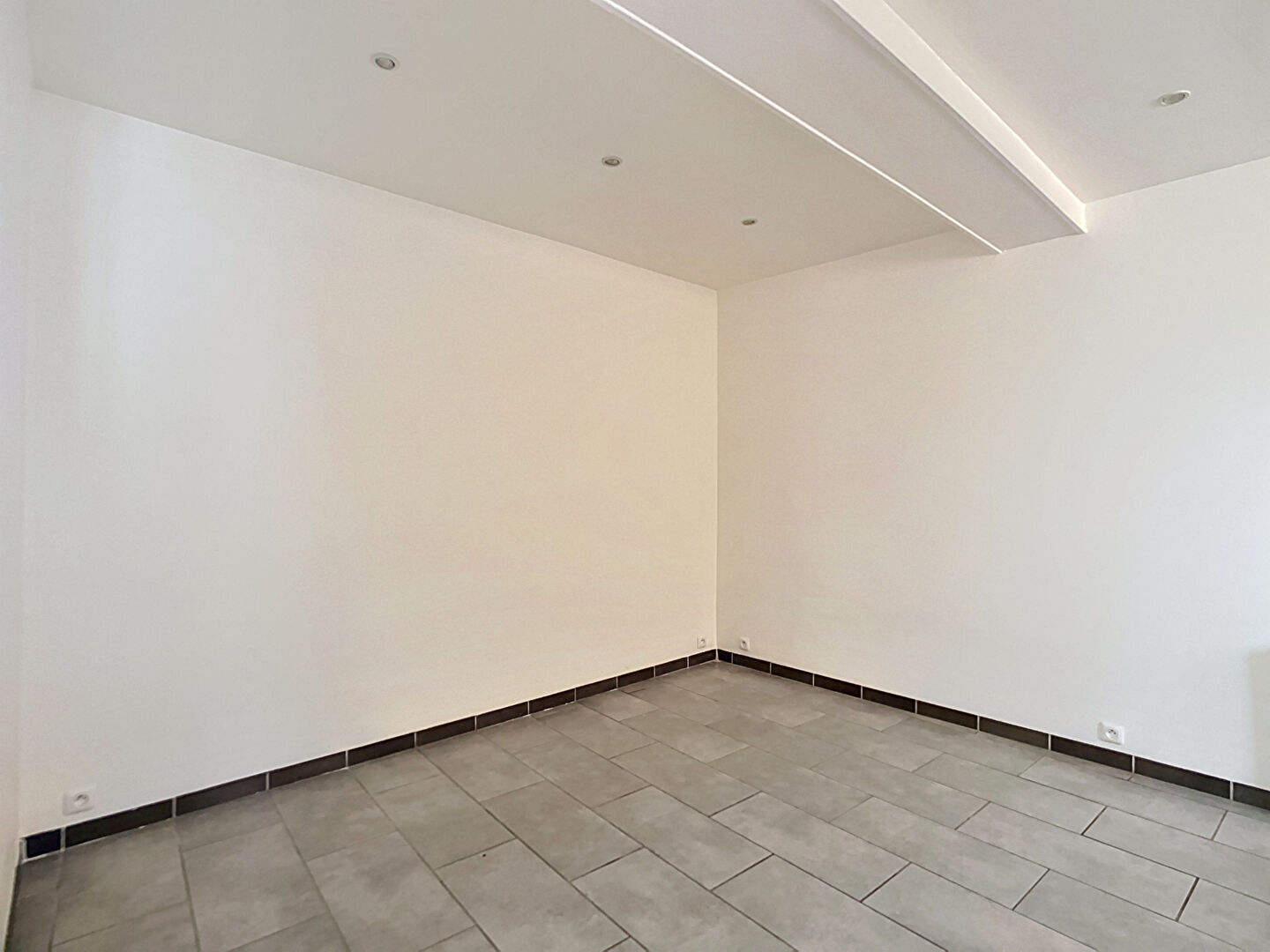 Photo du bien : Appartement 1 pièce 20.01 m2