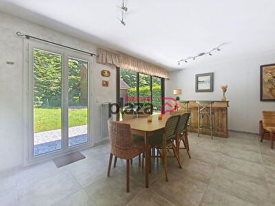 Maison Bazoches Sur Le Betz 6 pièce(s) 125,82 m2