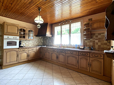 Maison 4 pièces de 156m2 à Chalette sur Loing
