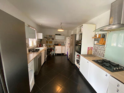Maison Amilly 6 pièce(s) 105 m2