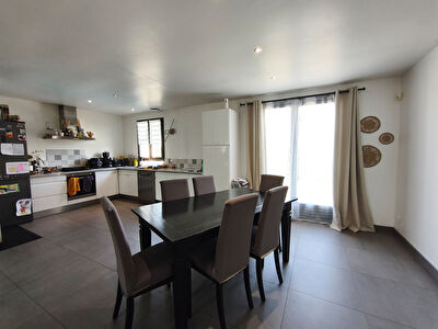 Maison Pannes 5 pièce(s) 93 m2