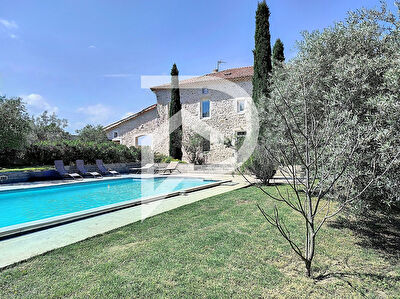 Maison à vendre Viviers 10 pièce(s) 266 m2