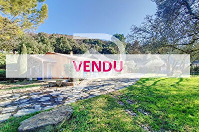 Maison à vendre Viviers 6 pièce(s) 135 m2
