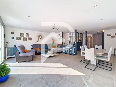 Maison à vendre Chateauneuf Du Rhone 4 pièce(s) 124 m2