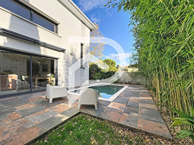 Maison à vendre Montelimar 4 pièce(s) 114 m2