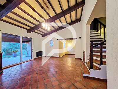 Maison à vendre Montboucher Sur Jabron 6 pièce(s) 181 m2