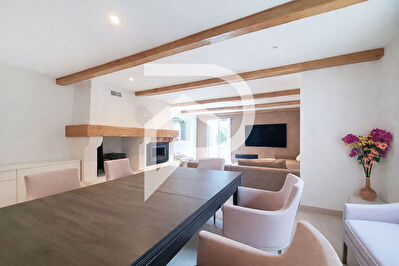 Maison à vendre Montélimar 8 pièce(s) 300 m2