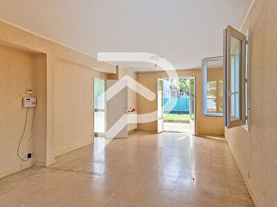 Maison à vendre Montelimar 5 pièce(s) 122 m2