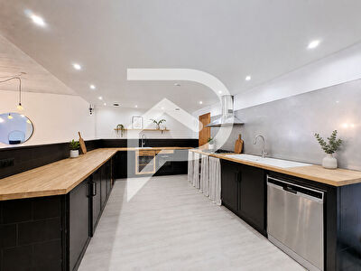 Maison à vendre Montélimar 5 pièce(s) 200 m2