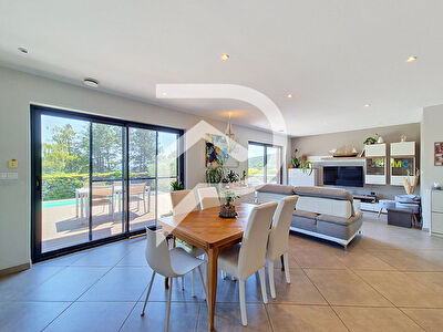 Maison à vendre Sauzet 6 pièce(s) 154 m2