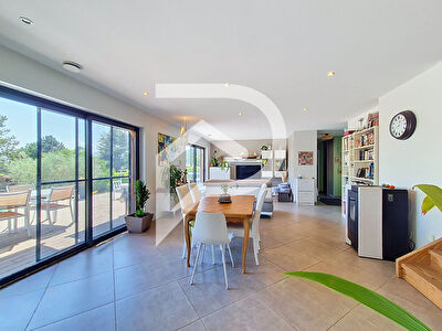 Maison à vendre Sauzet 6 pièce(s) 154 m2