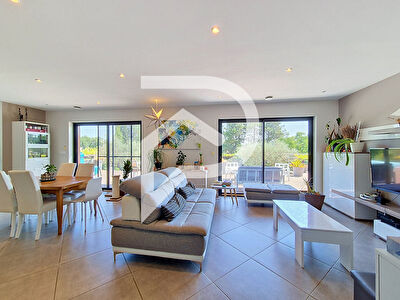 Maison à vendre Sauzet 6 pièce(s) 154 m2
