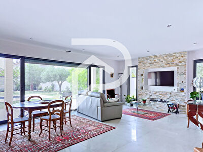 Maison à vendre Montelimar 5 pièce(s) 143 m2