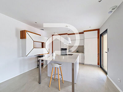 Maison à vendre Montelimar 5 pièce(s) 143 m2