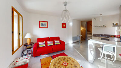 Maison T3 à Coursan avec terrasse et garage