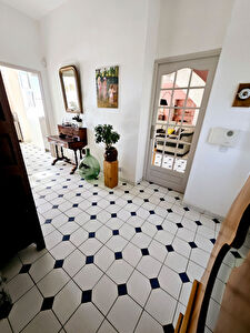 vente à terme occupée sur 8 ans Ouveillan 9 pièce(s) 248 m2