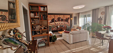 Narbonne appartement dernier étage centre ville