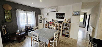 Maison Lespignan  4 pièce(s)  175 m2