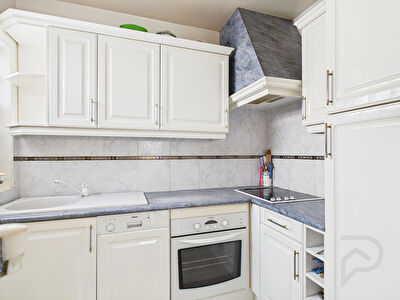 Place de la Réunion - Paris 2 pièces - 46.45 m2