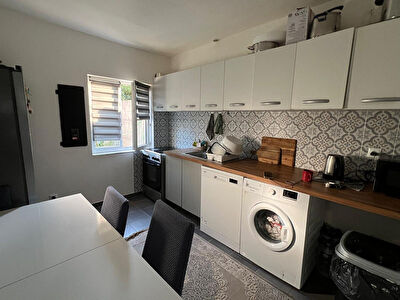 Maison Ste Genevieve Des Bois 2 pièce(s) 43 m2
