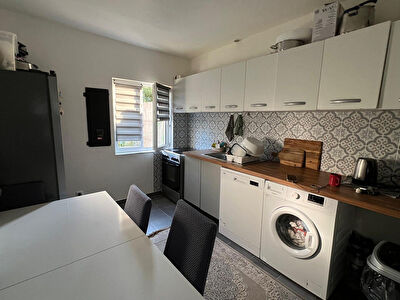 Maison Ste Genevieve Des Bois 2 pièce(s) 43 m2