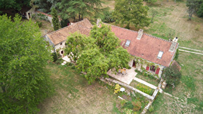 Meulière 18ème 10 pièce(s) 200 m2